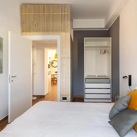 The House Of Dandelions - Duomo In 15Min By Metro M3 Apartment Milan Exterior photo